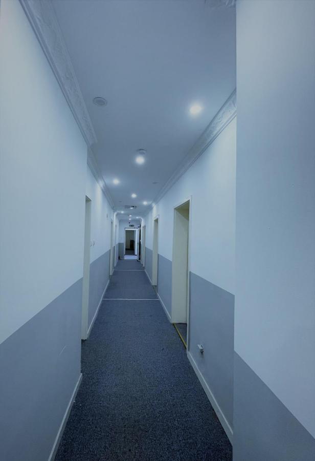 Tyros Hotel Und Gaestehaus Am Weidendamm Hanover Exterior photo