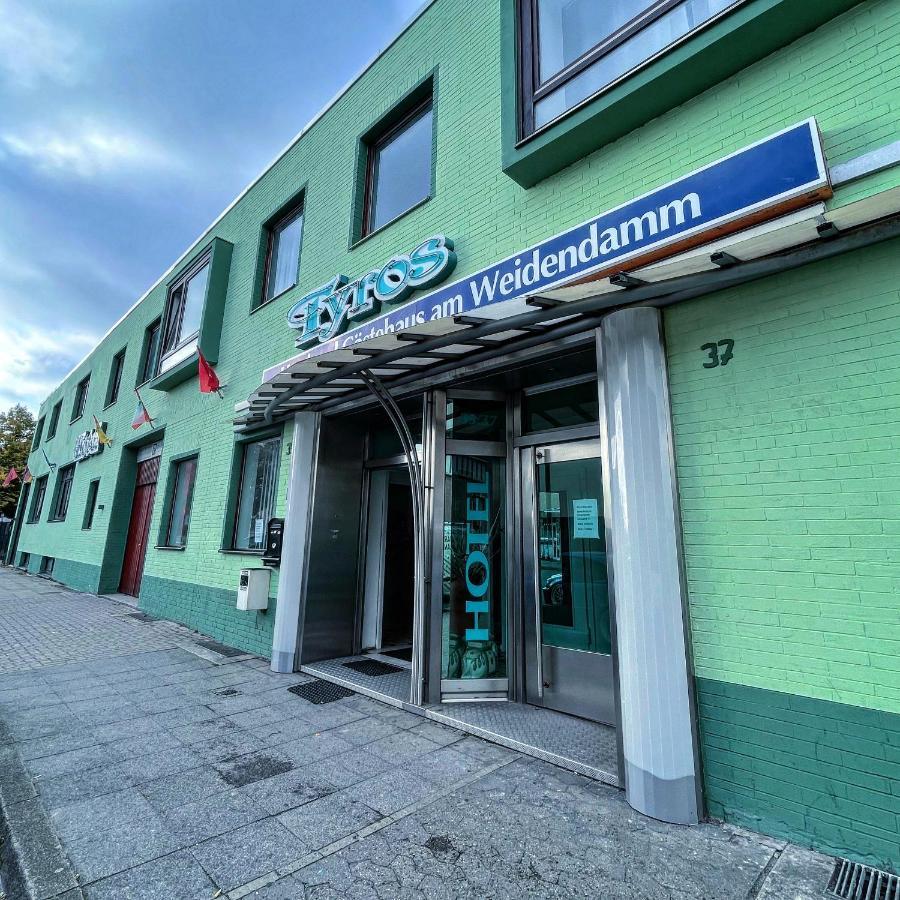 Tyros Hotel Und Gaestehaus Am Weidendamm Hanover Exterior photo